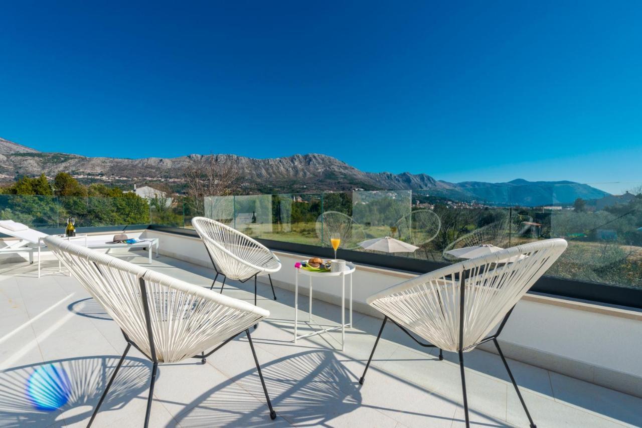 Villa Invigo - Brand New Private Pool Villa Mlini Extérieur photo