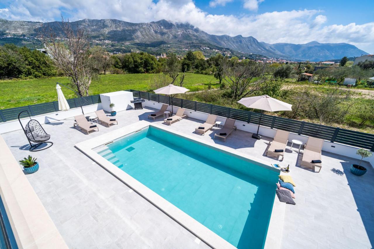 Villa Invigo - Brand New Private Pool Villa Mlini Extérieur photo