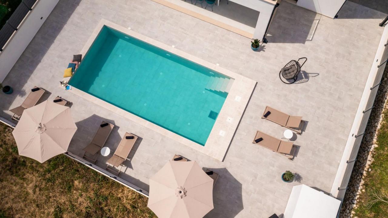Villa Invigo - Brand New Private Pool Villa Mlini Extérieur photo